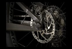 VTT Tout Suspendu Trek Fuel EX 8 29'' Shimano XT 12V Rage Red To Dnister Black Fade 2021 -Vélo Soldes unnamed file 1284