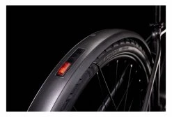 VTC Électrique Cube Nuride Hybrid Performance 625 Allroad Trapeze Shimano Alivio 9V 625 Wh 700 Mm Gris Graphite 2022 -Vélo Soldes unnamed file 1447