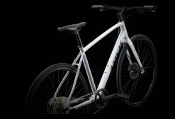 Vélo Fitness Trek FX 3 Disc Shimano Deore 10V 700 Mm Blanc 2022 -Vélo Soldes unnamed file 1620
