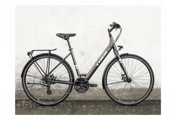 Vélo De Ville Trek Verve 1 Lowstep Equipped Shimano Altus 7V Dnister Black 2021 12 Vélo De Ville Trek Verve 1 Lowstep Equipped Shimano Altus 7V Dnister Black 2021 – Image 10