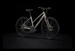 Vélo De Ville Sportif Trek FX 1 Stagger Shimano Tourney / Altus 8V 700 Mm Gris 2022 -Vélo Soldes unnamed file 2455