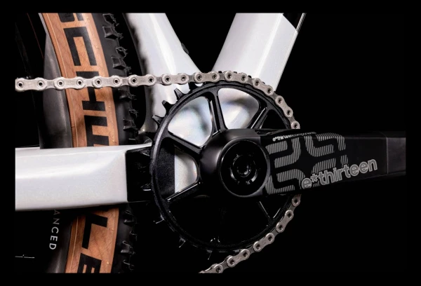 VTT Semi-Rigide Cube Elite C:68X SL Shimano XTR 12V 29'' Blanc Teamline 2022 11 VTT Semi-Rigide Cube Elite C:68X SL Shimano XTR 12V 29'' Blanc Teamline 2022 – Image 9