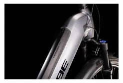 Vélo De Ville Électrique Cube Kathmandu Hybrid Pro 625 Easy Entry Shimano Deore 11V 625 Wh 700 Mm Gris Flash 2022 -Vélo Soldes unnamed file 3083