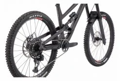 VTT Tout-Suspendu Commencal Clash Race Sram GX Eagle 12V 27.5'' Gris Foncé 2022 8 VTT Tout-Suspendu Commencal Clash Race Sram GX Eagle 12V 27.5'' Gris Foncé 2022 -Vélo Soldes unnamed file 3533
