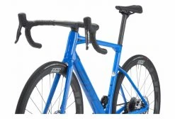 Vélo De Route BMC Roadmachine 01 One Sram Red ETap AXS 12V 700 Mm Bleu True 2023 -Vélo Soldes unnamed file 3679