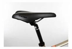 Vélo Fitness Kona Dew Plus SE Shimano Deore 10V 650b Beige Gloss Sand 2022 -Vélo Soldes unnamed file 369