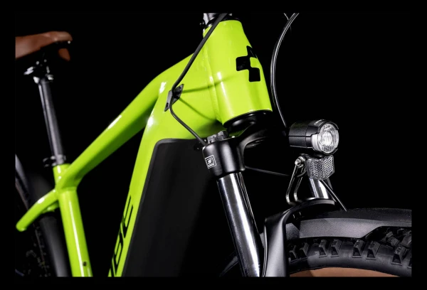 VTT Électrique Semi-Rigide Cube Reaction Hybrid Performance 500 Allroad Shimano Alivio 9V 500 Wh 29'' Vert Shiny Apple 2022 Argent 10 VTT Électrique Semi-Rigide Cube Reaction Hybrid Performance 500 Allroad Shimano Alivio 9V 500 Wh 29'' Vert Shiny Apple 2022 Argent – Image 8