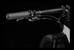 VTT Semi-Rigide Trek Procaliber 9.7 Sram GX Eagle 12V 29'' Blanc / Noir 2023 -Vélo Soldes unnamed file 3762