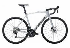 Vélo De Route Trek Emonda SL 5 Disc Shimano 105 11V Lithium Quicksilver/Brushed Chrome 2022