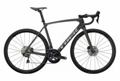 Vélo De Route Trek Emonda SL 6 Pro Disc Shimano Ultegra 11V Lithium Grey/Brushed Chrome 2022