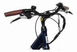 Vélo De Ville Électrique Mixte Bicyklet Claude Shimano Tourney 7V 500 Wh 700 Mm Bleu Nuit Mat Marron -Vélo Soldes unnamed file 428