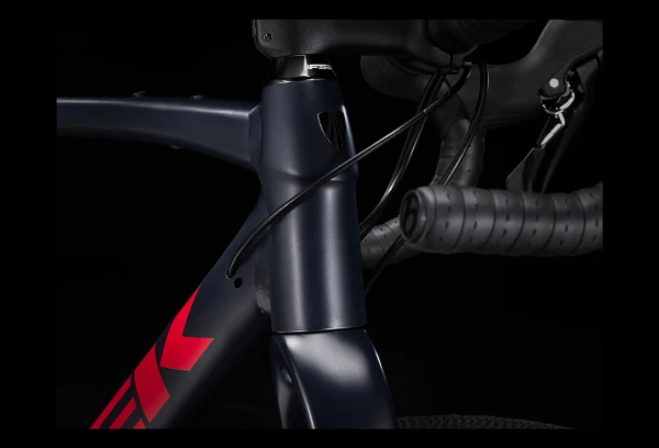 Gravel Bike Trek Checkpoint ALR 5 Shimano GRX 11V 700 Mm Bleu Marine 2023 6 Gravel Bike Trek Checkpoint ALR 5 Shimano GRX 11V 700 Mm Bleu Marine 2023 – Image 4