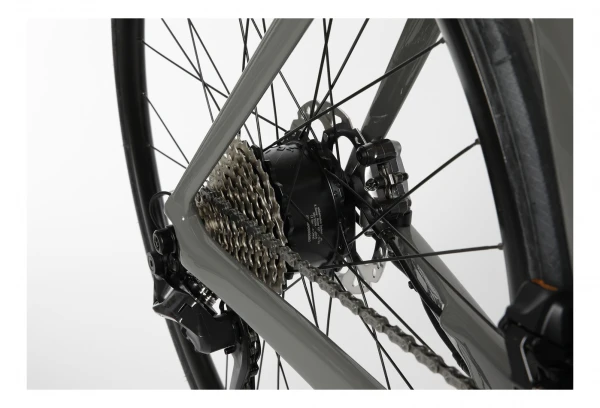 Vélo De Route Électrique Wilier Triestina Cento10 Hybrid Shimano Ultegra Di2 12V 250 Wh 700 Mm Gris 2022 8 Vélo De Route Électrique Wilier Triestina Cento10 Hybrid Shimano Ultegra Di2 12V 250 Wh 700 Mm Gris 2022 – Image 6