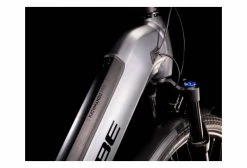 Vélo De Ville Électrique Cube Kathmandu Hybrid Pro 625 Shimano Deore 11V 625 Wh 700 Mm Gris Flash 2022 10 Vélo De Ville Électrique Cube Kathmandu Hybrid Pro 625 Shimano Deore 11V 625 Wh 700 Mm Gris Flash 2022 -Vélo Soldes unnamed file 576