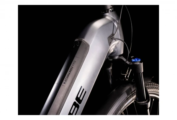 Vélo De Ville Électrique Cube Kathmandu Hybrid Pro 625 Shimano Deore 11V 625 Wh 700 Mm Gris Flash 2022 5 Vélo De Ville Électrique Cube Kathmandu Hybrid Pro 625 Shimano Deore 11V 625 Wh 700 Mm Gris Flash 2022 – Image 3