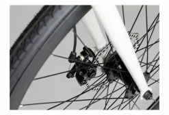 Fixie Fluide Disk 2022 Blanc 16 Fixie Fluide Disk 2022 Blanc -Vélo Soldes unnamed file 5798