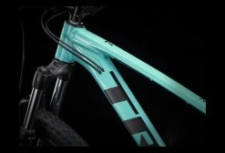 VTT Semi-Rigide Trek Marlin 7 Shimano Deore 10V 27.5'' Vert Gloss Miami 2023 -Vélo Soldes unnamed file 5834