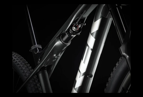 VTT Tout-Suspendu Trek Supercaliber 9.6 Shimano Deore SLX 12V 29'' Gris / Noir 2022 5 VTT Tout-Suspendu Trek Supercaliber 9.6 Shimano Deore SLX 12V 29'' Gris / Noir 2022 – Image 3