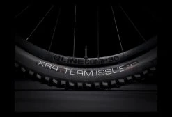 VTT Tout Suspendu Trek Fuel EX 7 29'' Sram NX Eagle 12V Trek Black/Radioactive Red 2021 -Vélo Soldes unnamed file 6378