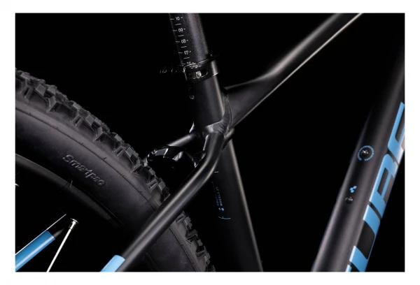 VTT Semi-Rigide Cube Aim Shimano 8V 29'' Noir / Bleu 2022 6 VTT Semi-Rigide Cube Aim Shimano 8V 29'' Noir / Bleu 2022 – Image 4