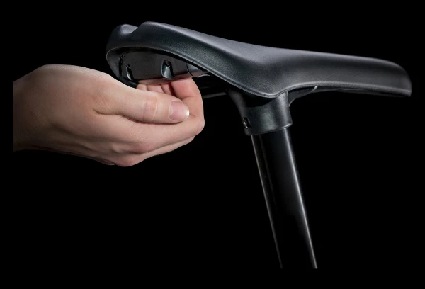 Vélo Enfant 2020 Trek Precaliber 20'' FW Voodoo Trek Black Blanc 10 Vélo Enfant 2020 Trek Precaliber 20'' FW Voodoo Trek Black Blanc – Image 8