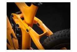 VTT Tout-Suspendu Trek Remedy 9.8 Sram GX Eagle 12V 27.5'' Satin Marigold 2022 Jaune -Vélo Soldes unnamed file 6687