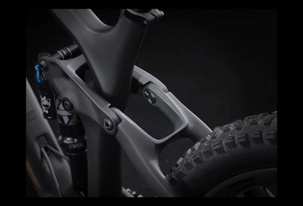 VTT Tout-Suspendu Trek Remedy 9.8 27.5'' Sram GX Eagle 12V Noir Matt 2022 10 VTT Tout-Suspendu Trek Remedy 9.8 27.5'' Sram GX Eagle 12V Noir Matt 2022 – Image 8