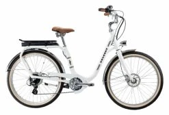 Vélo De Ville Électrique Peugeot ELC01 E-Legend Shimano Tourney/Altus 8V 400 Wh 26'' Blanc 2022