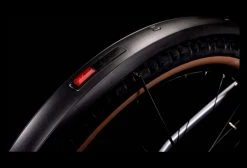 VTT Électrique Semi-Rigide Cube Reaction Hybrid Performance 625 Allroad Shimano Alivio 9V 625 Wh 29'' Argent Polar 2022 18 VTT Électrique Semi-Rigide Cube Reaction Hybrid Performance 625 Allroad Shimano Alivio 9V 625 Wh 29'' Argent Polar 2022 -Vélo Soldes unnamed file 7241