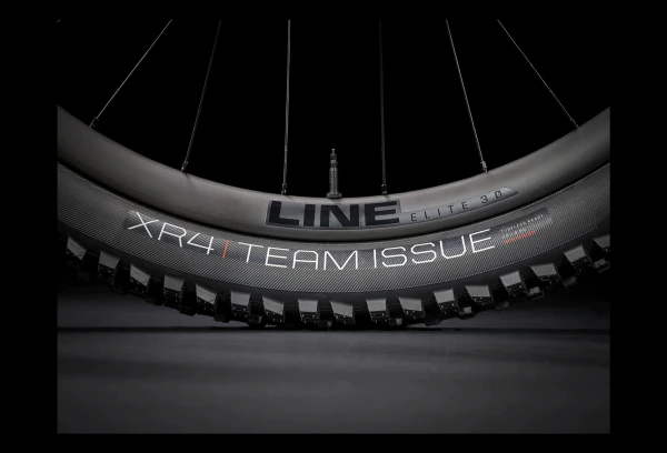 VTT Tout-Suspendu Trek Fuel EX 9.9 29'' Sram X01 Eagle 12V Lithium Grey/Factory Orange 2021 12 VTT Tout-Suspendu Trek Fuel EX 9.9 29'' Sram X01 Eagle 12V Lithium Grey/Factory Orange 2021 – Image 10