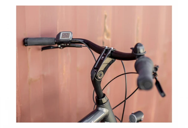 Vélo De Ville Électrique Trek District+ 1 300Wh Shimano Nexus 7V Lithium Grey 2021 Gris / Argent 7 Vélo De Ville Électrique Trek District+ 1 300Wh Shimano Nexus 7V Lithium Grey 2021 Gris / Argent – Image 5